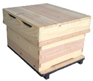 China 21.5kg 55*52*32cm Unassembled 10 Frame Beehive Box wholesale