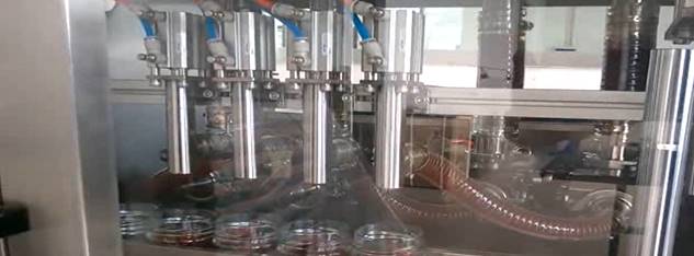 Multicolor Chocolate Sauce Bottling Equipment 100g To 1000g With Heating System