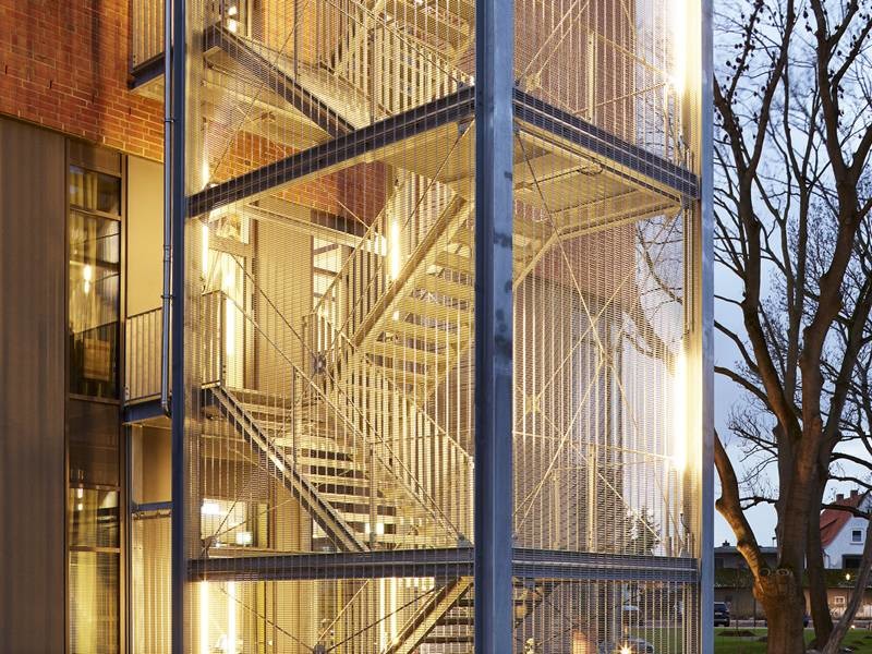 Cable Architectural Mesh – Weaving Metal Rods and Metal Cables Together
