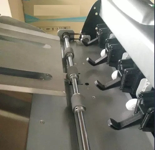 Z13pro Auto - Feeding Die Cut Sticker Printing Machine Automatically 800MM/S Speed