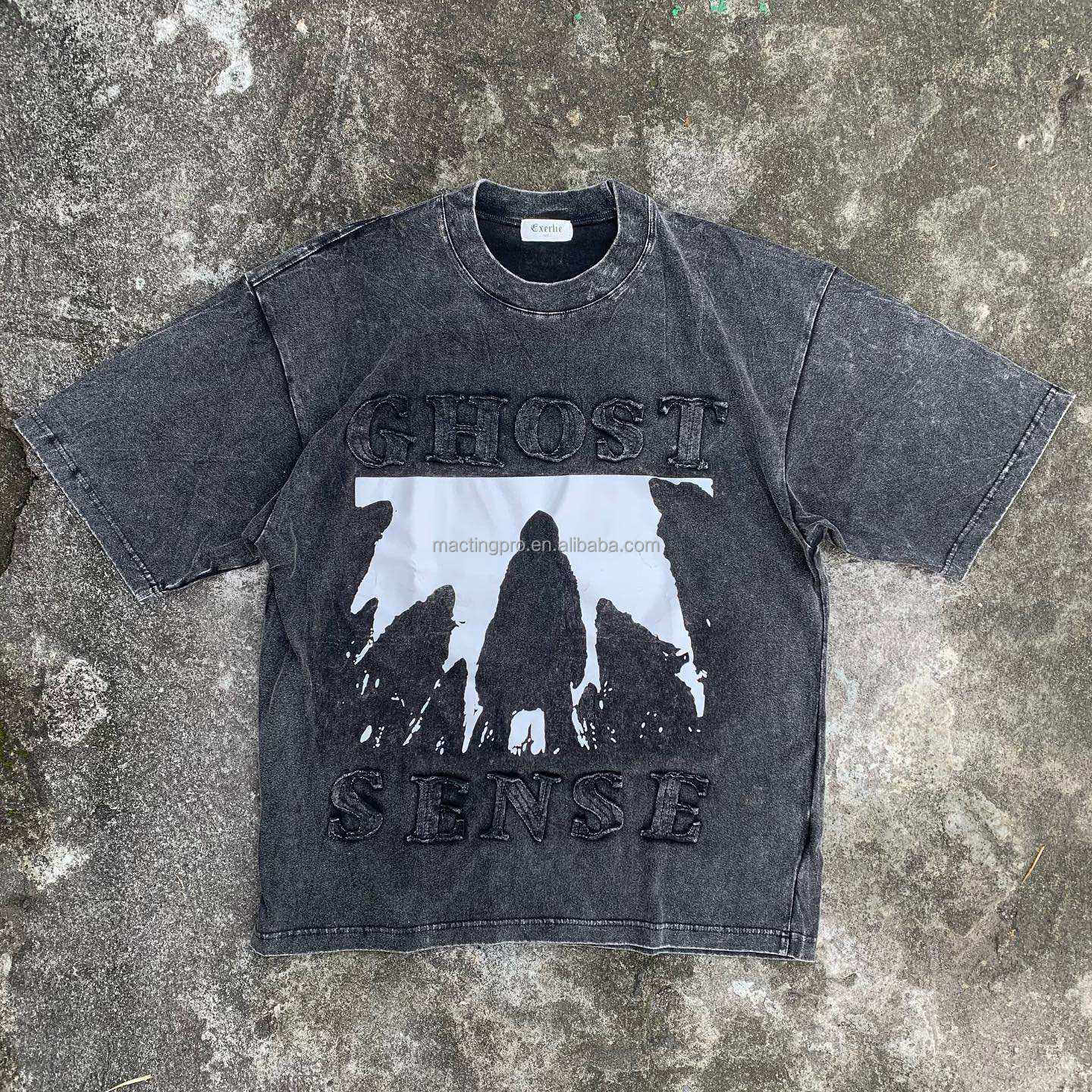 Men's Distressed Patch Embroidery T Shirts With Custom Printing And Knitted Weaving Method