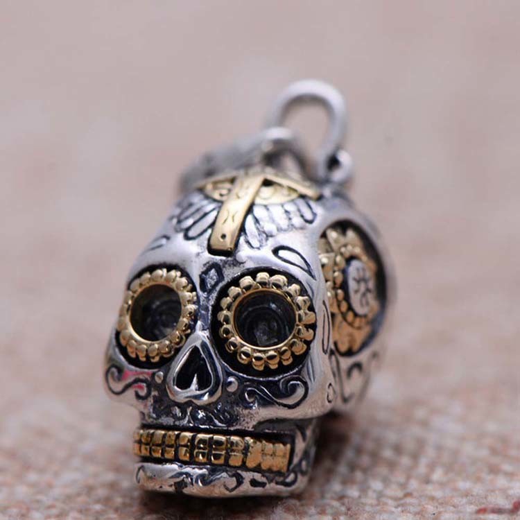 Men and Women Sterling Silver Necklace with Two Tone Skull Pendant(XH052035W)