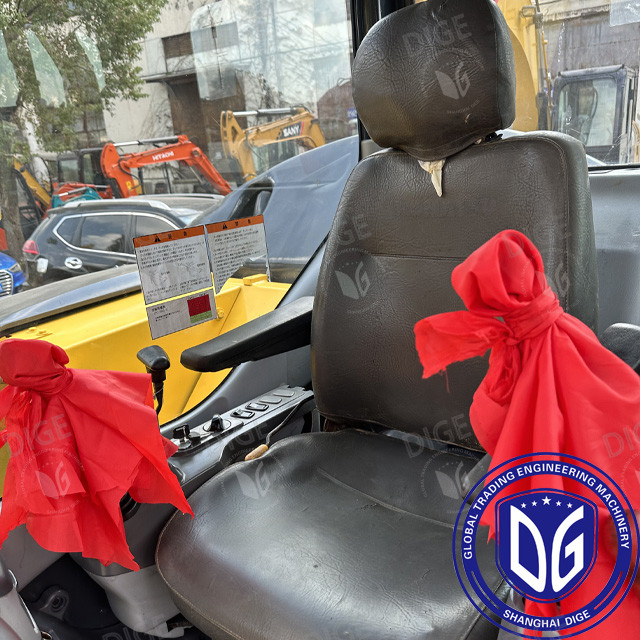 Cost-effective option USED PC78US excavator with Advanced traction management system