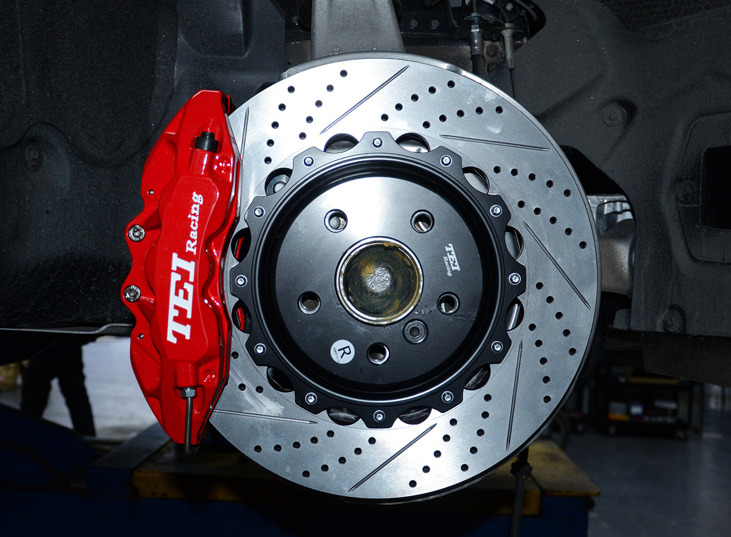 BBK For BMW G30 Big Brake Kit Front P60S Forged 6 Piston Calipers With 355*32 Rotor