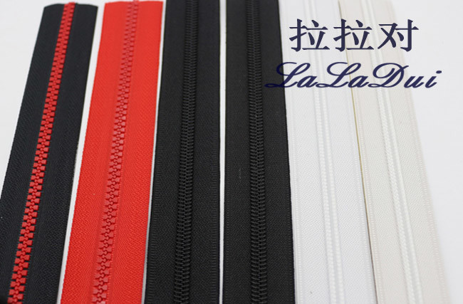 Nylon Long Chain 4 Inches Water Resistant Zipper In Roll For Handbags / Luggage