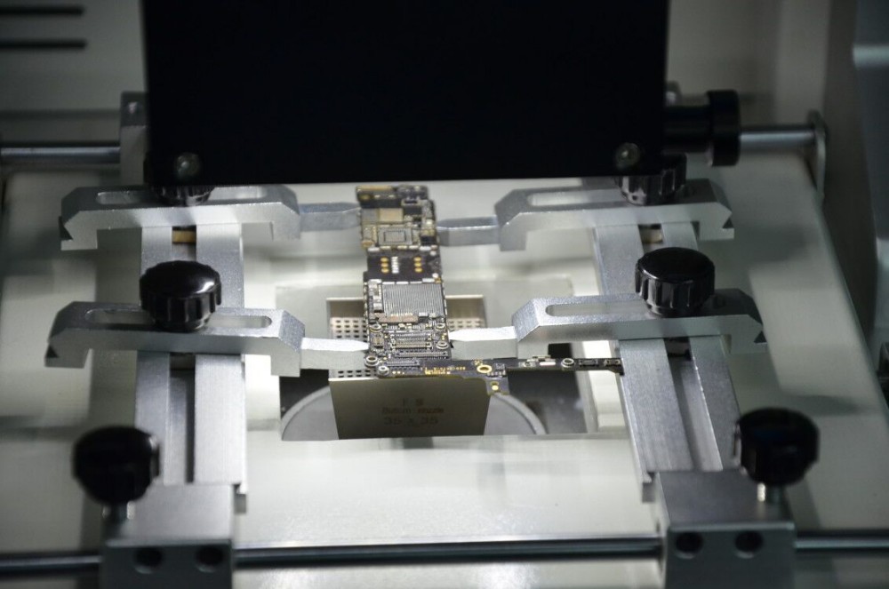 50*50mm Automatic BGA Rework Station 2600W WDS 700 IC Repairing Machine