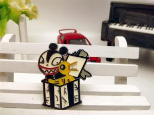 China Small Zinc Alloy Costume Brooches And Pins Disney Mickey Themed wholesale