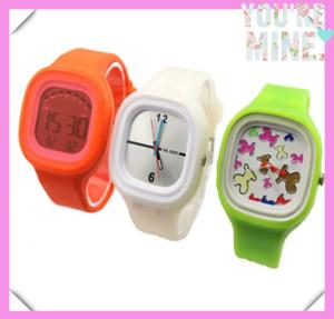 China 2013 Fashion Promotional Square Silicone Jelly Watch wholesale