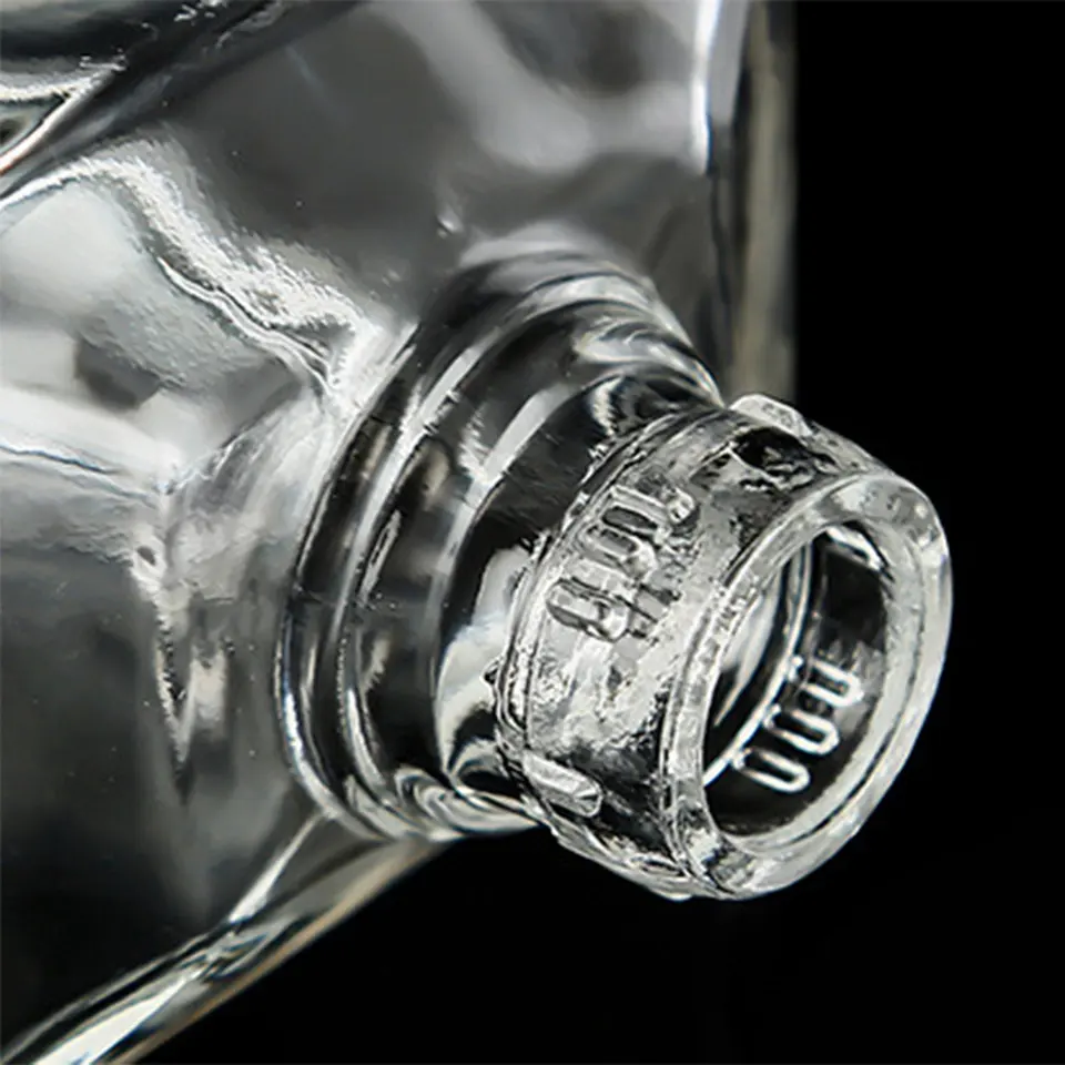 500ml Glass Bottle for Bespoke Custom Pewter Metal Labels Rum Whisky Vodka Gin Spirits