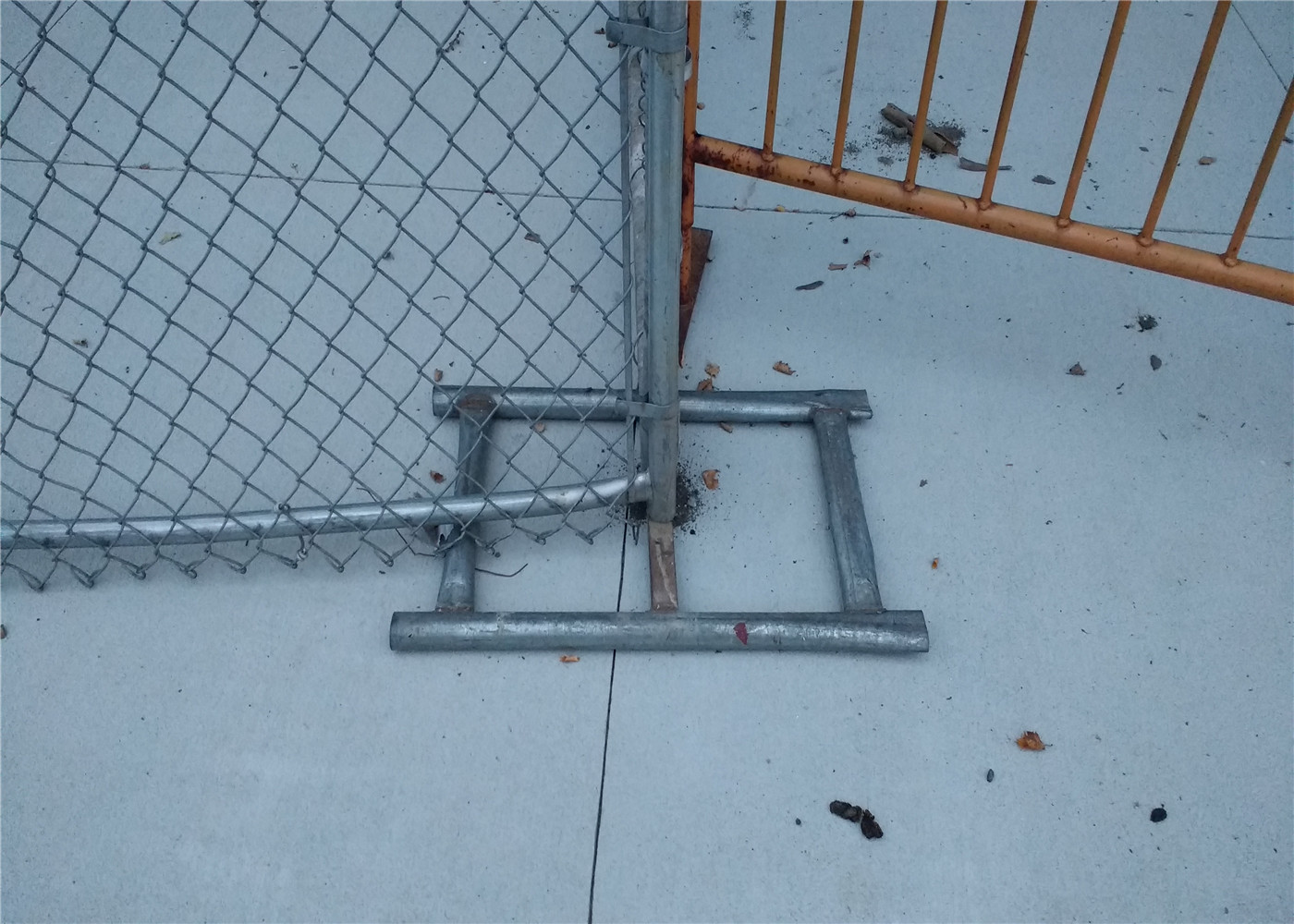 Corrosion - Resistant 8x12 Temporary Chain Link Fence Construction Fence Panel