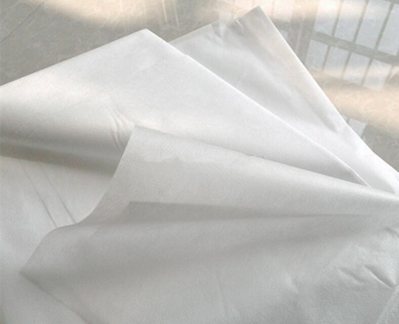 Adults 19.7''X 27.6'' 20gsm 25gsm OEM Disposable Bed Cover Roll