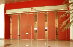 China Wooden Surface Operable Soundproof Partition Wall for Exhibition Centre wholesale