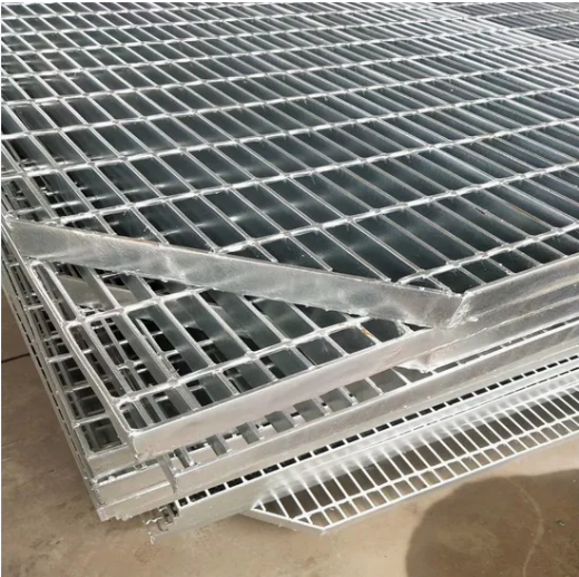 Industrial Galvanized Steel Grating Stair Treads