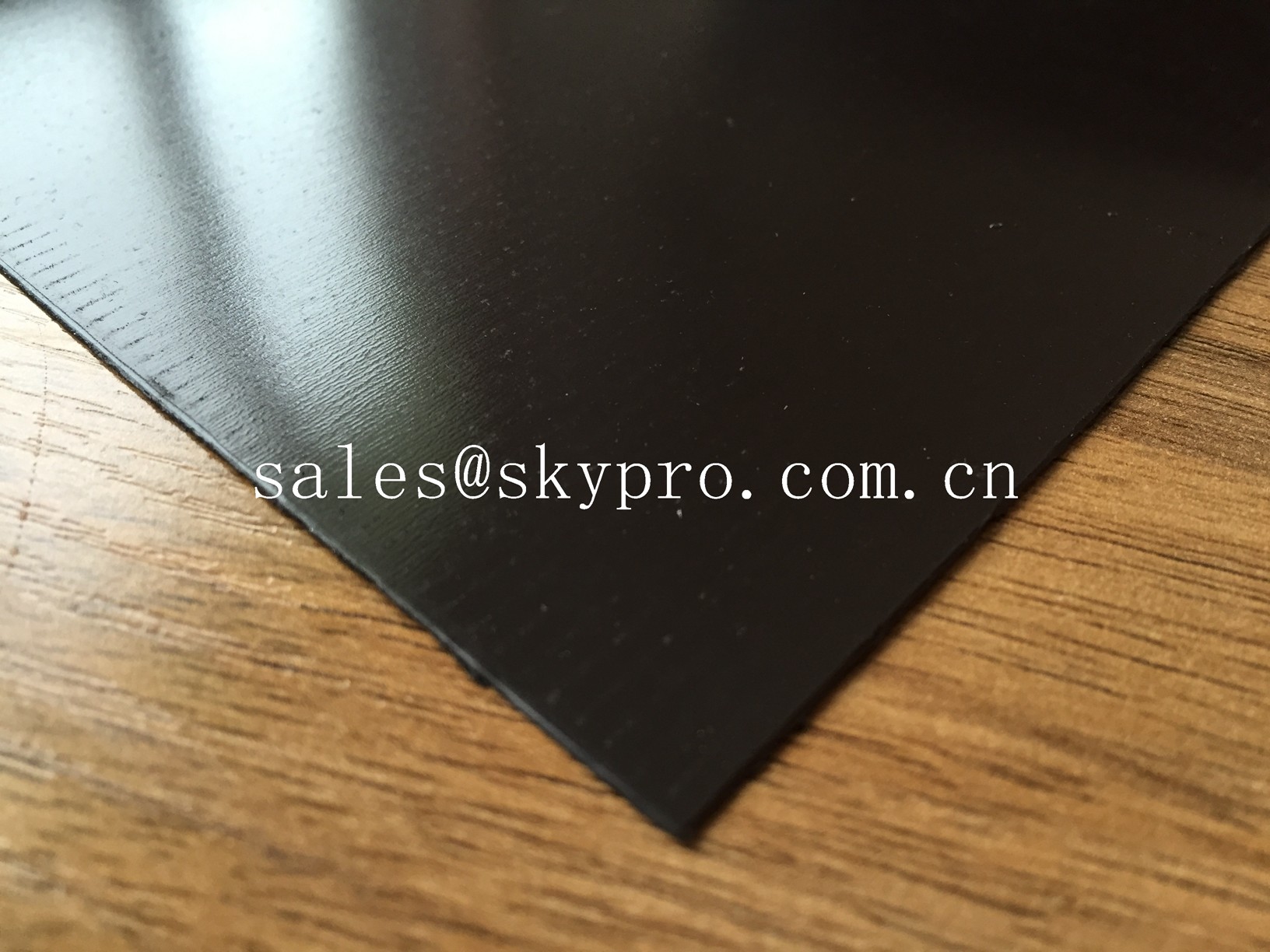 China Magnetic Rubber Sheet Roll For Advertisement / Printing / Electronics wholesale