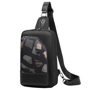 China New camouflage trend fashionable one shoulder sling bag outdoor waterproof men's crossbody chest bag wholesale