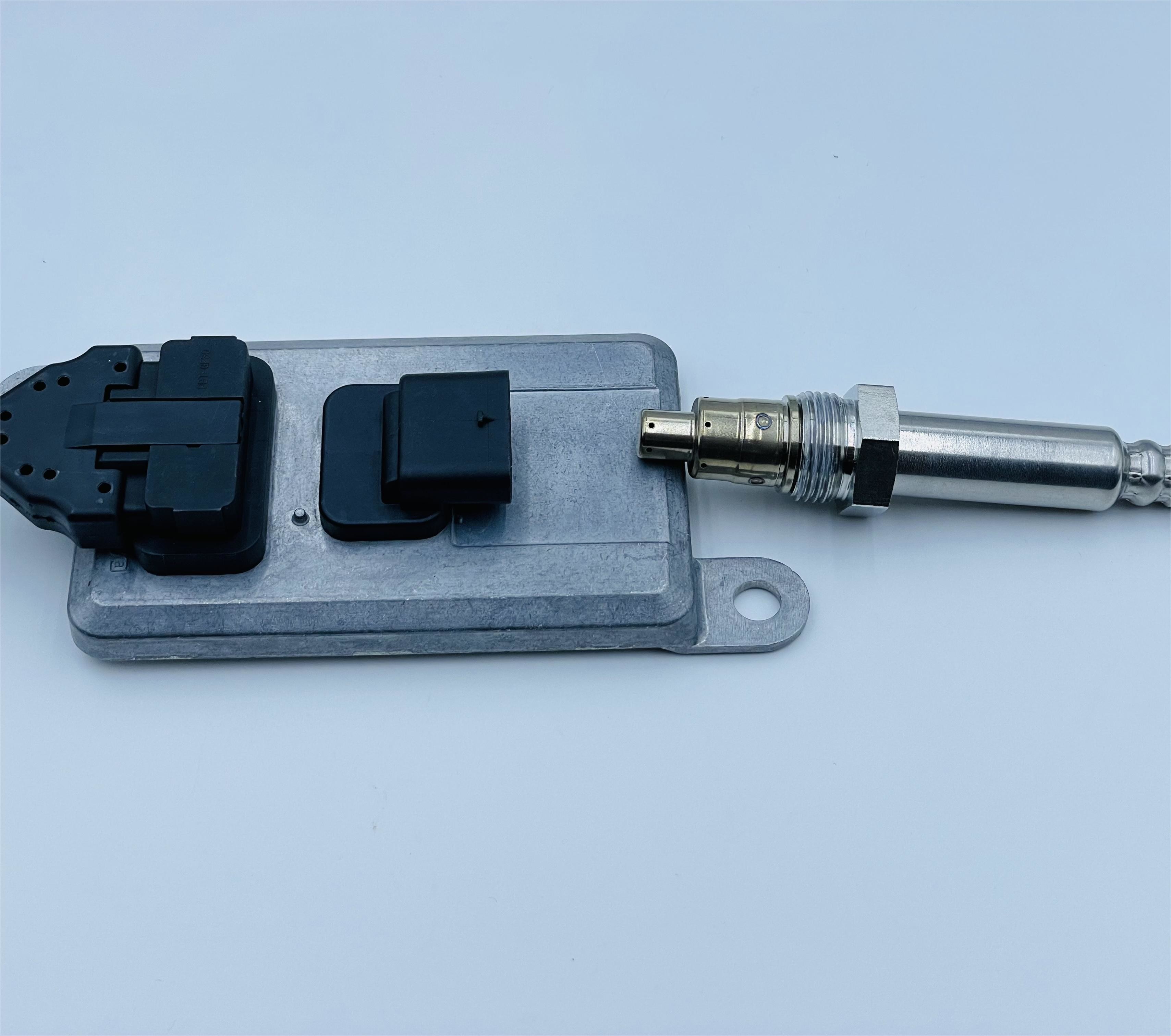 OEM Nitrogen Oxide NOx Sensor For HINO Truck 5WK96715 89463-37020