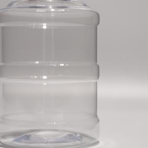China Food Grade 500ml Plastic PET Bottle BPA Free Customized Logo With Screw On Lids wholesale