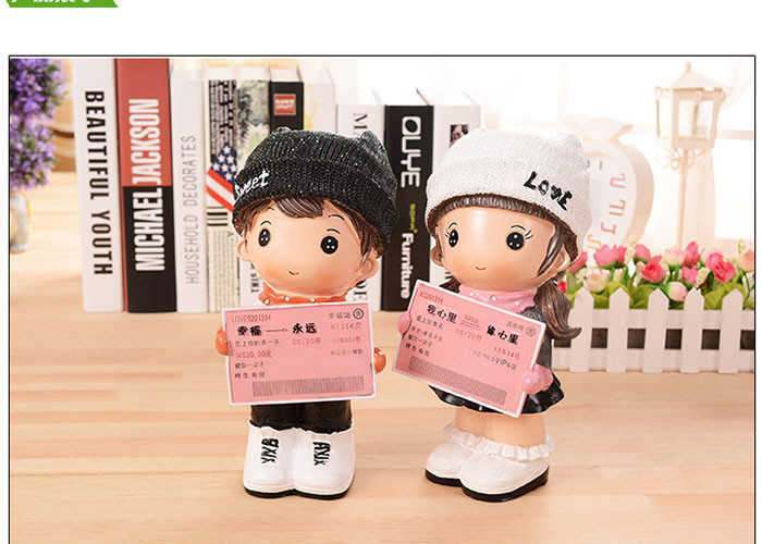 Wedding Use Resin Decoration Crafts Boy And Girl Cartoon Figures Designed