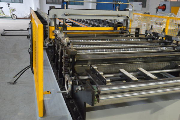 Insulation Pu Sandwich Panel Production Line 16mm Heat And Sound