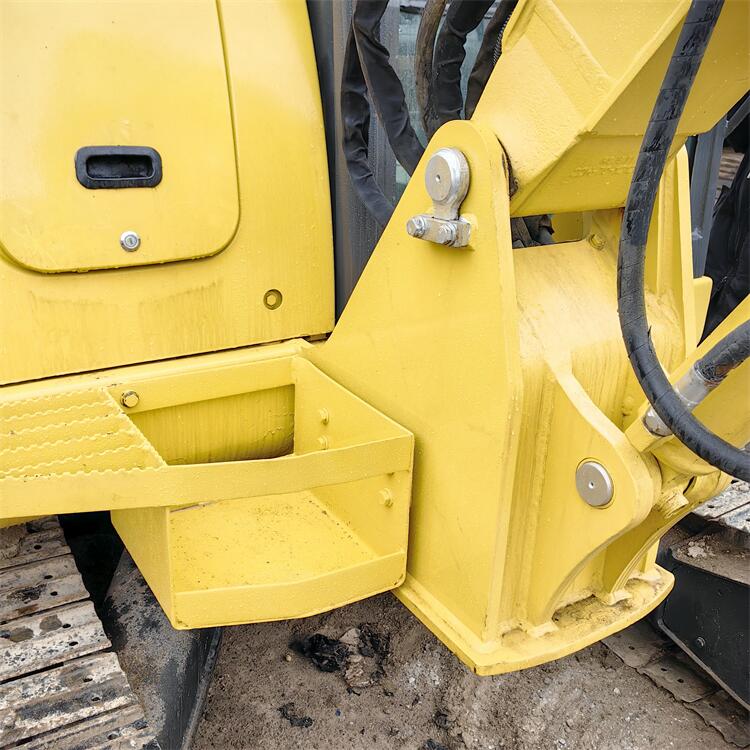 Original Hydraulic Valve Second Hand Japanese Excavator Komatsu56 with Working Performance