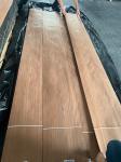 Sapele Veneer Edge Banding Exotic Wood Veneer 8% Moisture 120cm Length