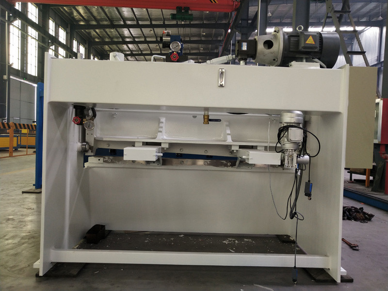 NC Small Sheet Metal Guillotine MD11 Controller Shear Metal Cutting Machine 6mm*1600mm