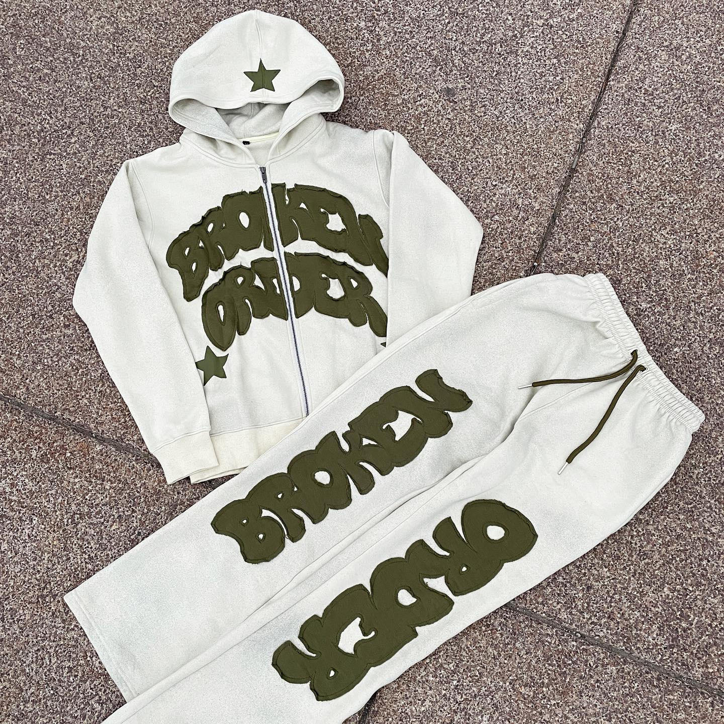 Custom Streetwear Heavyweight Cotton Vintage Distressed Patch Applique Embroidery Tracksuit