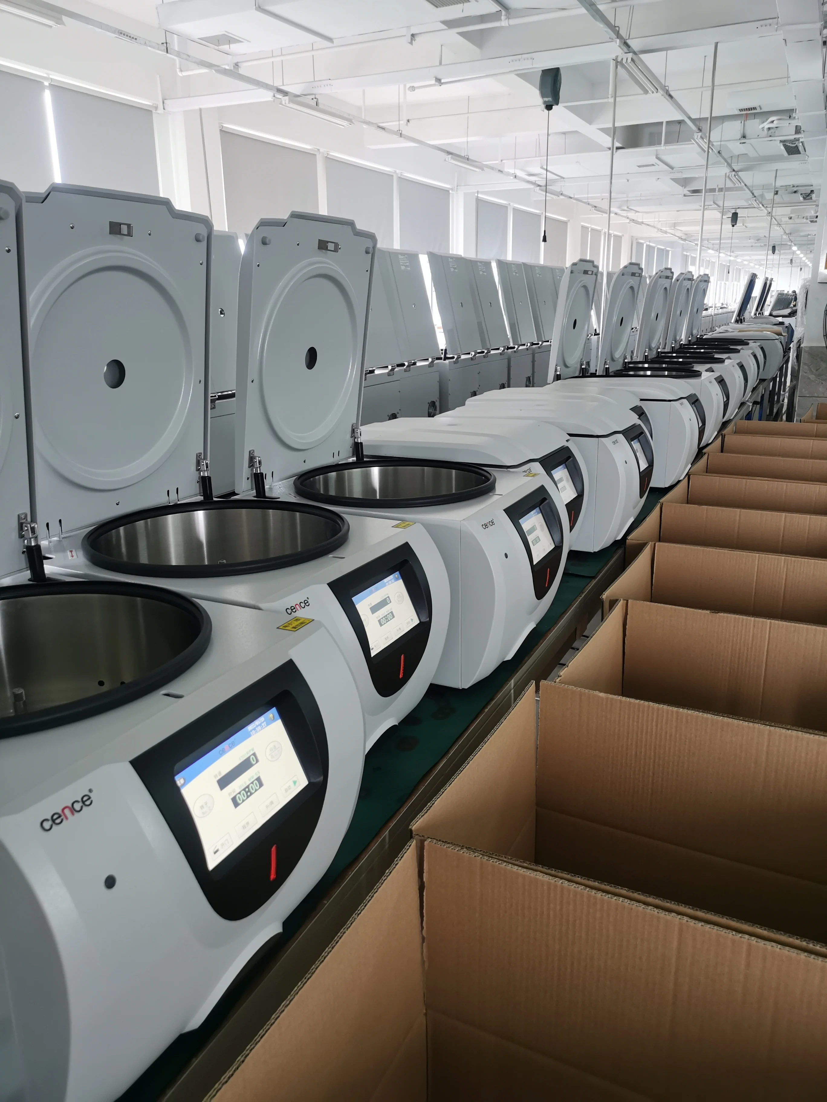 Medical centrifuge LT53 for blood seperation low speed centrifuge with swing rotor