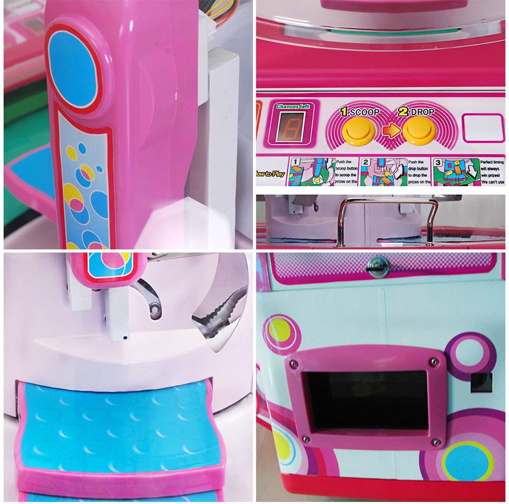 4p Sweet Land Candy Gift Vending Machine Family Game For FEC / Coffee Place