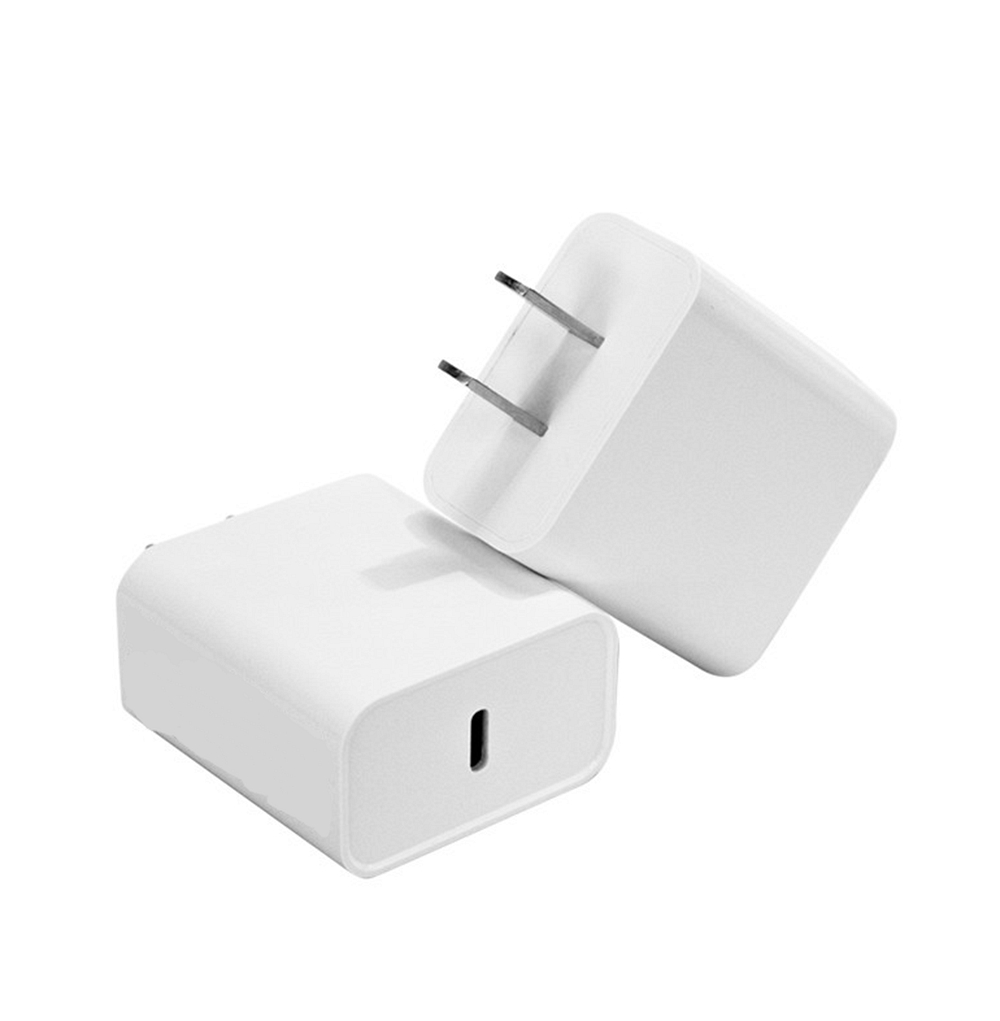 205KHz 20W USB Type C 12V 1.67A Cell Phone Charger Adapter