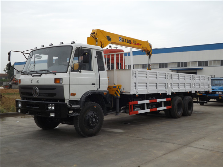 China SGS Heavy Duty Crane Truck 12 Ton Crane Truck Folding wholesale