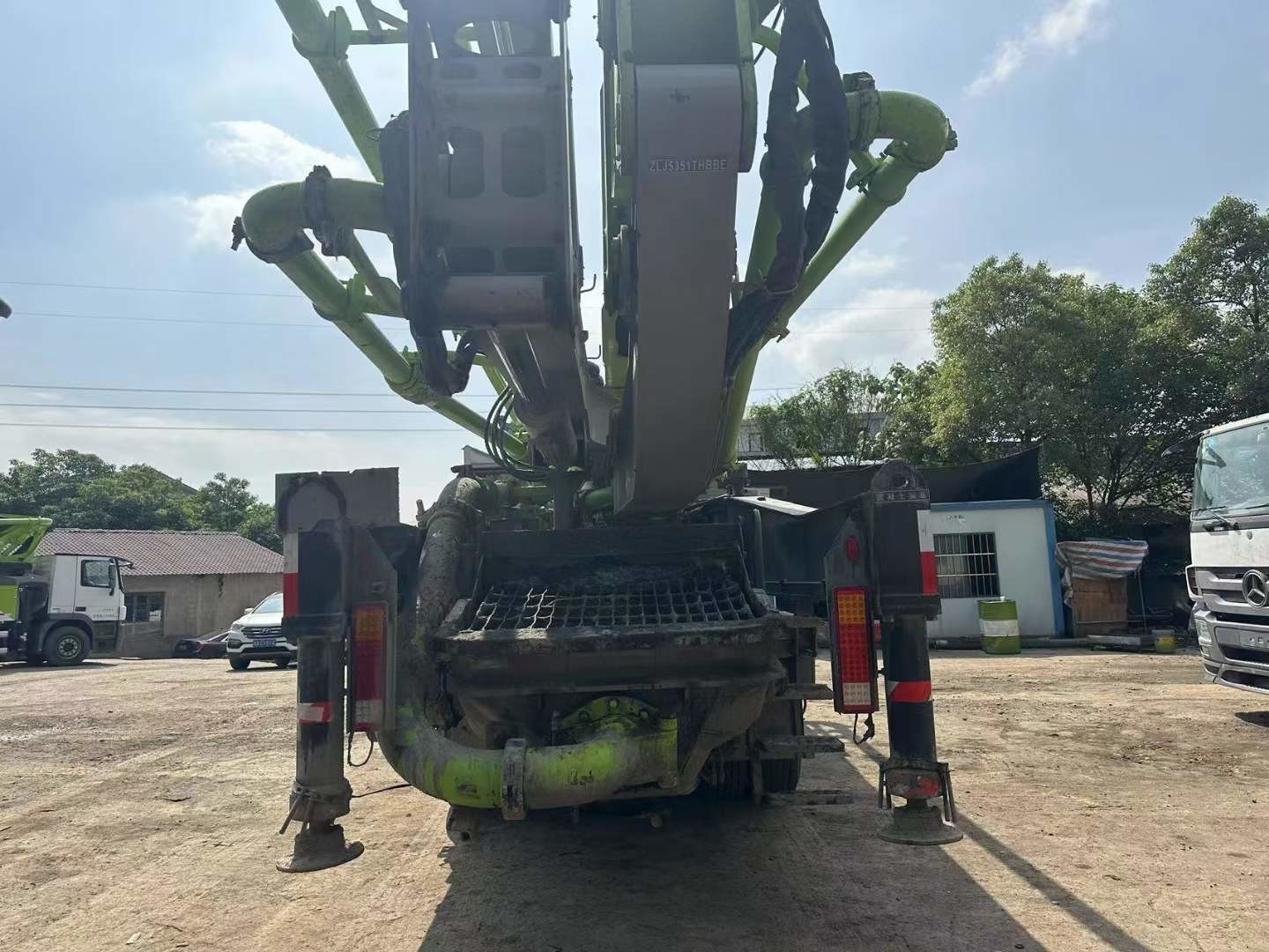 Used 2020 Benz Zoomlion 52m Concrete Boom Pump Truck Truck Mounted