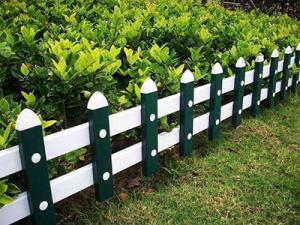 China 2800mm Lawn Patio Guard Rails 46×20mm PVC Coated Holland Wire Mesh Fence wholesale