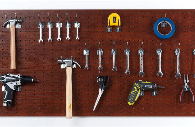 Indoor Supermarket 3.7mm MDF Pegboard With Hooks