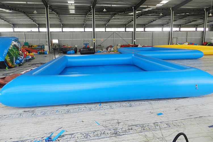Square Shape 0.65m Inflatable Swimming Pool For Outdoor Water Ball Games