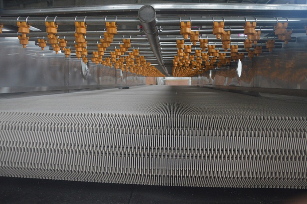 220V/380V/415V/440V Juice Pasteurization Glass Bottle Tunnel Pasteurizer Machine