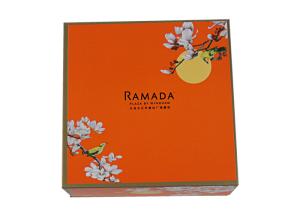 China Embossing Rigid Gift Bag With Handles FSC ISO certification wholesale