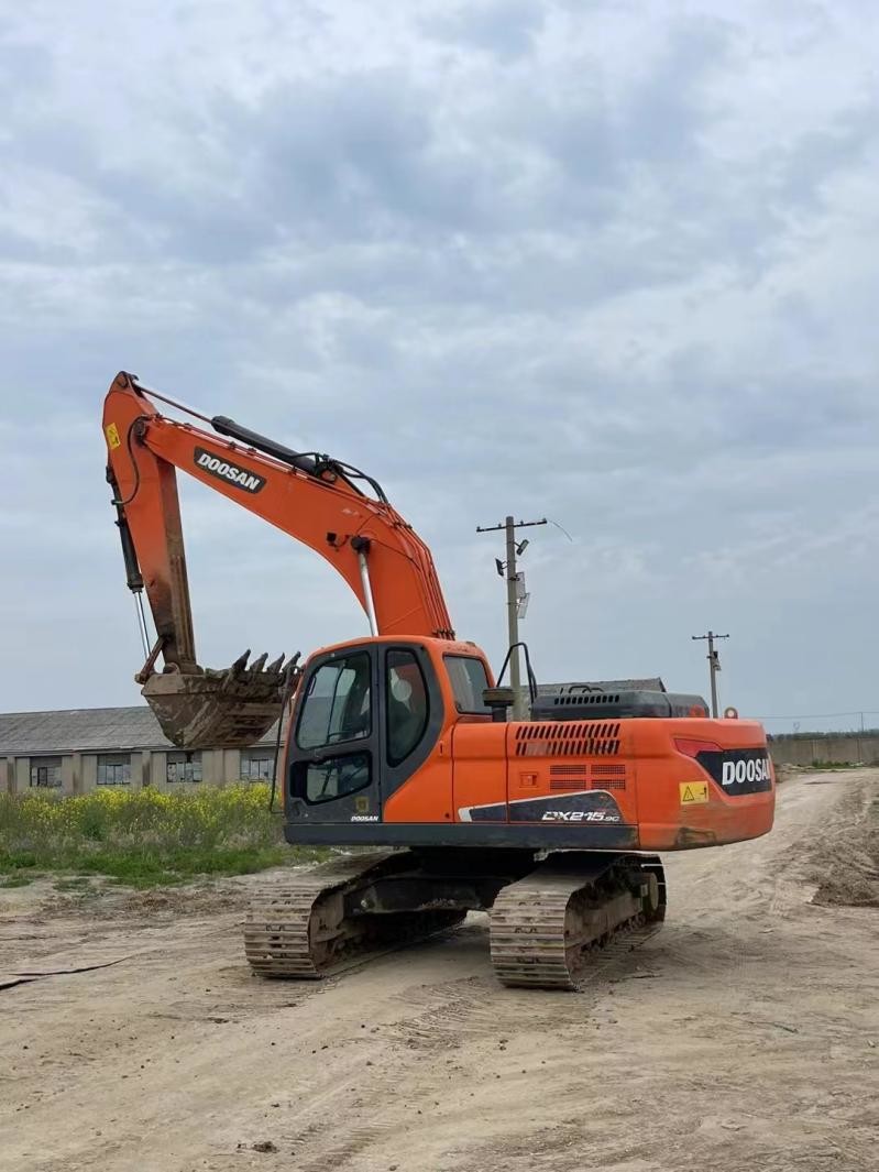 110kw 21ton Used Doosan Excavators Dx215 Doosan Wheeled Excavator