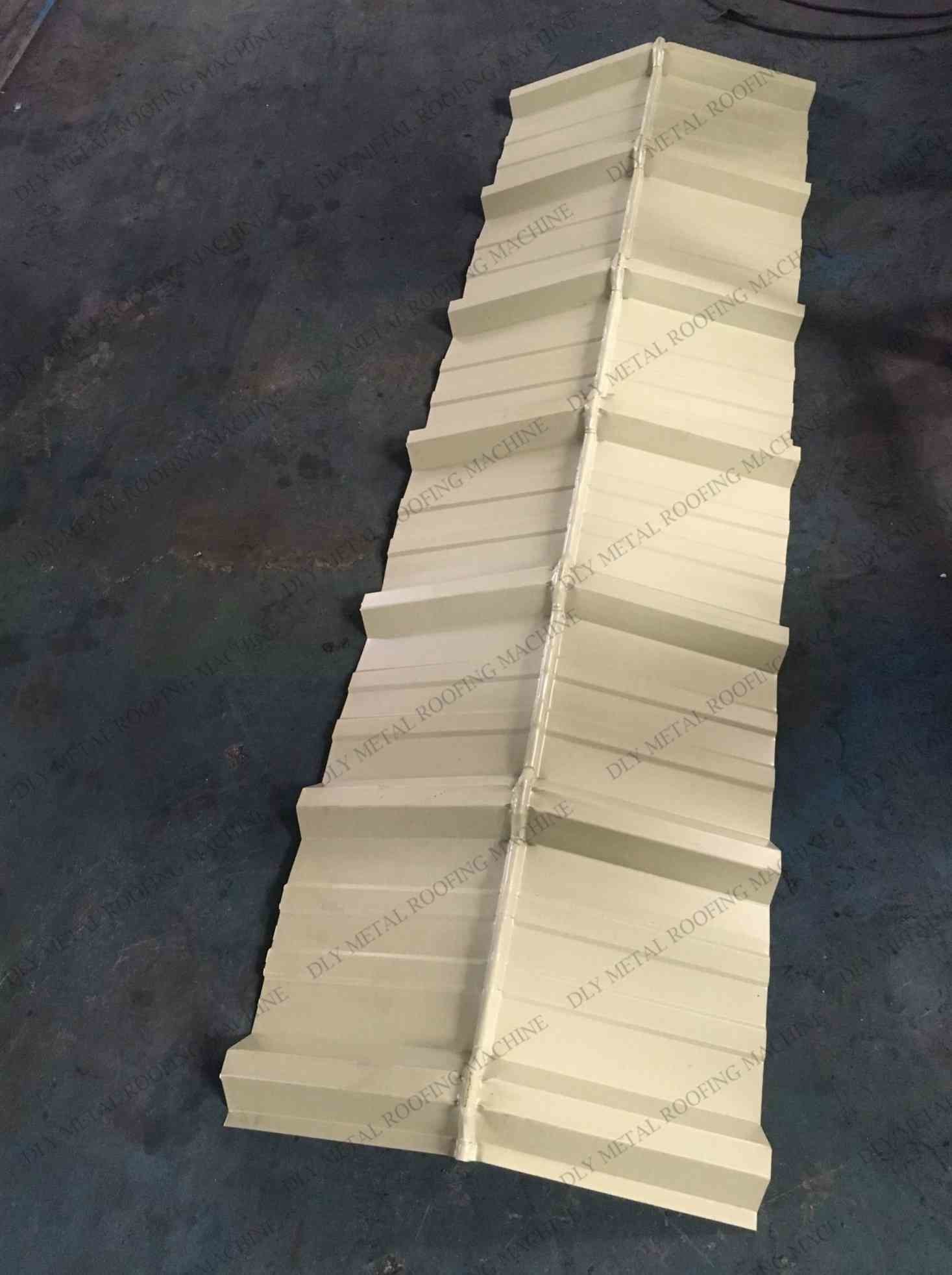 14mm Ridge Cap Roll Forming Machine 50HZ Capping Roof Tile Roll Former