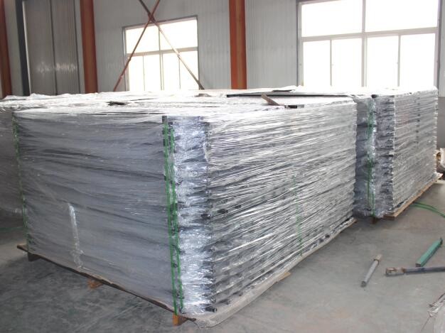 Galvanized Decorative Garden Wrought Iron Picket Fence