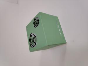 China Wholesale custom luxury rigid jewelry packaging box with laser flower wholesale
