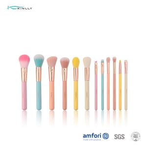 China 12pcs Concealer Natural Hair Cosmetic Brush Set wholesale