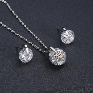 China Tagor Stainless Steel Jewelry Factory High Quality Fashion Earring Studs Earrings TYGE021 wholesale