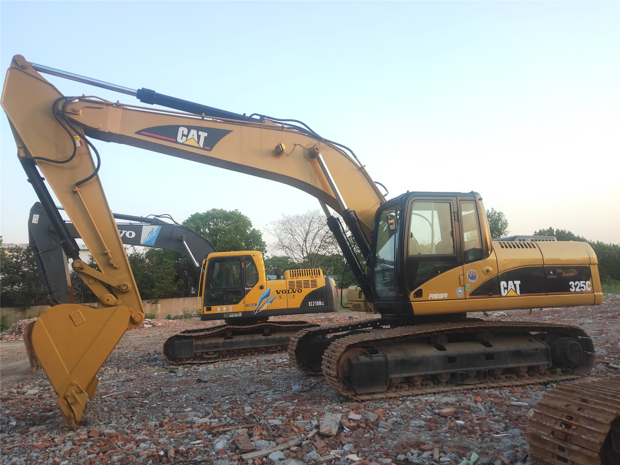 Used Caterpillar CAT 325C Excavator 25 Ton Medium Duty Digger