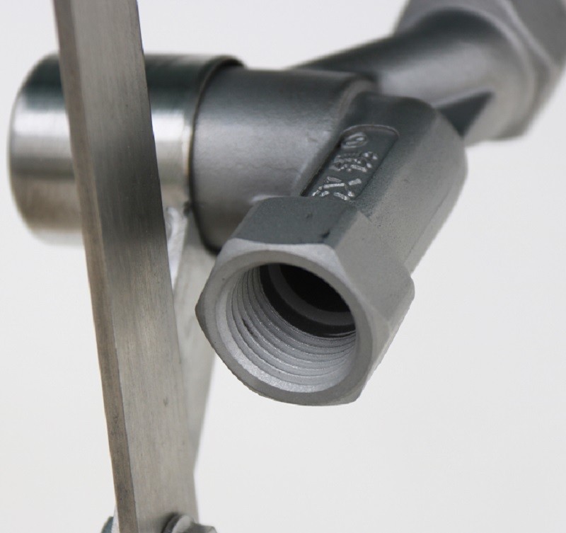 Round bracket Anti-corrosion Wall-mounted ABS-cover ABS basin eye washer ,eyewash station Auto open and close
