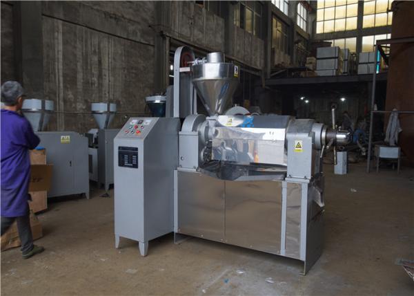 Nut Oil Extraction Machine , Sesame Oil Making Machine Energy Saving