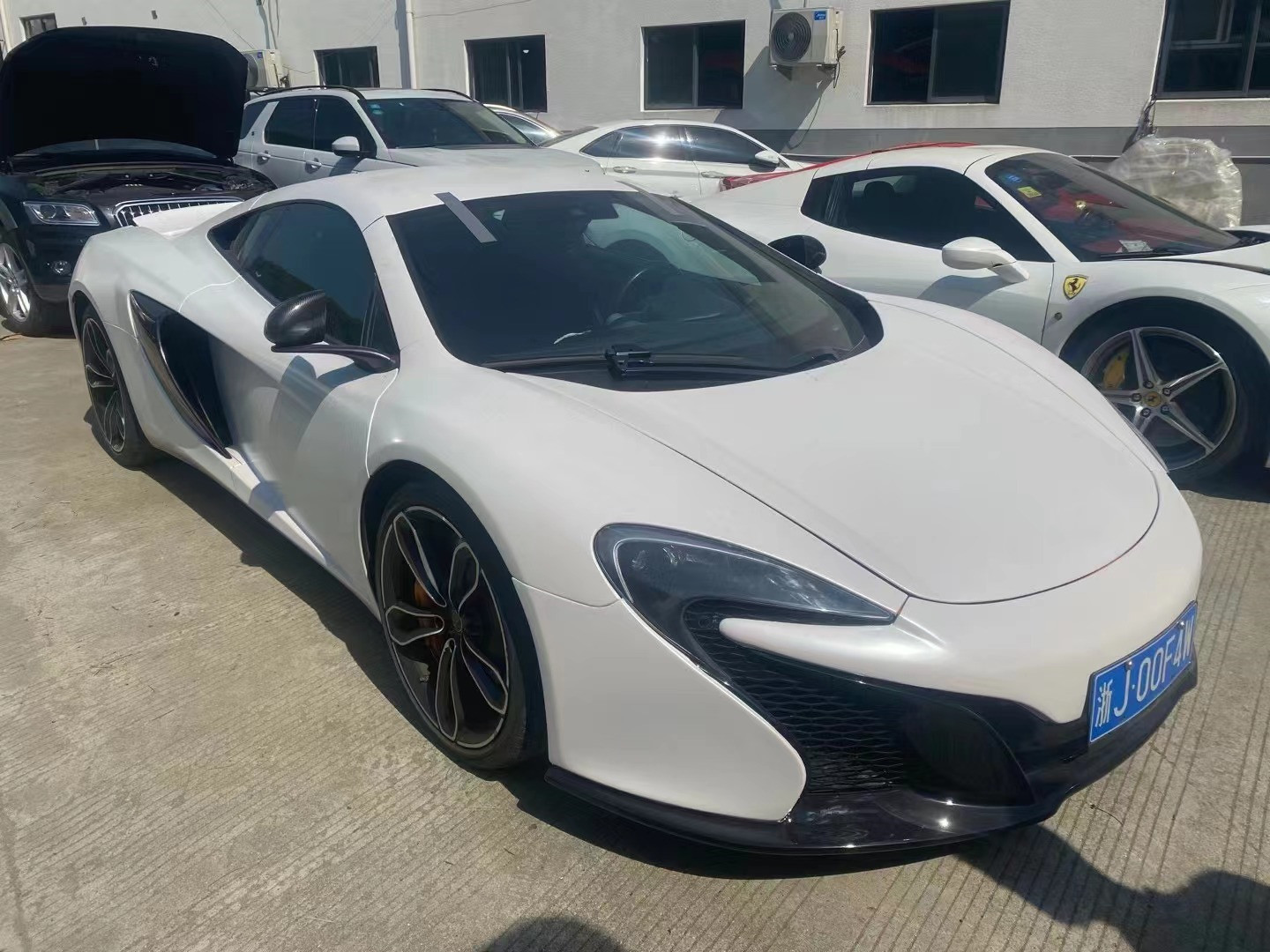 For McLaren MP4-12C Body Kit MP4-12C Upgrades the 650S-style Front and Rear Bumper Spoiler Hood Headlights