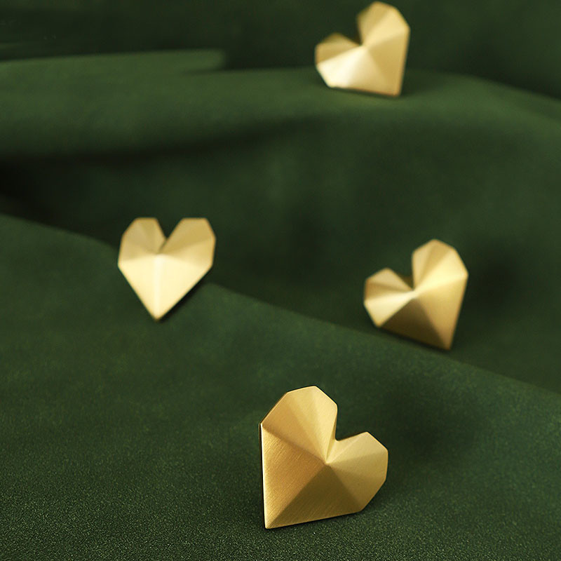 Heart Shaped Brass Furniture Hardware Handle Yellow