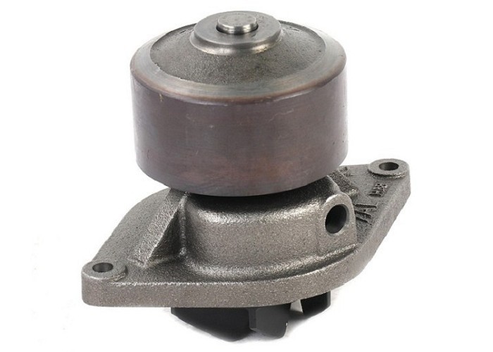 Komatsu PC200-6/7/8 Engine Water Pump 3389145 6735-61-1501
