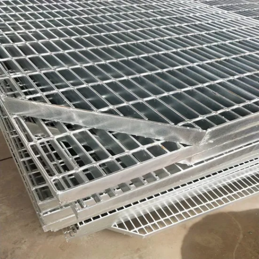 Hot Dipped Galvanized Expanded Metal Stair Tread